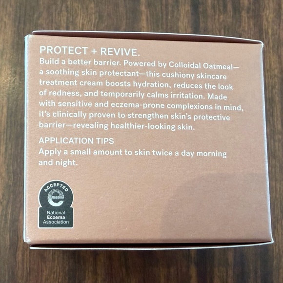 ILIA Barrier Build Skin Protectant Cream - Picture 4 of 6